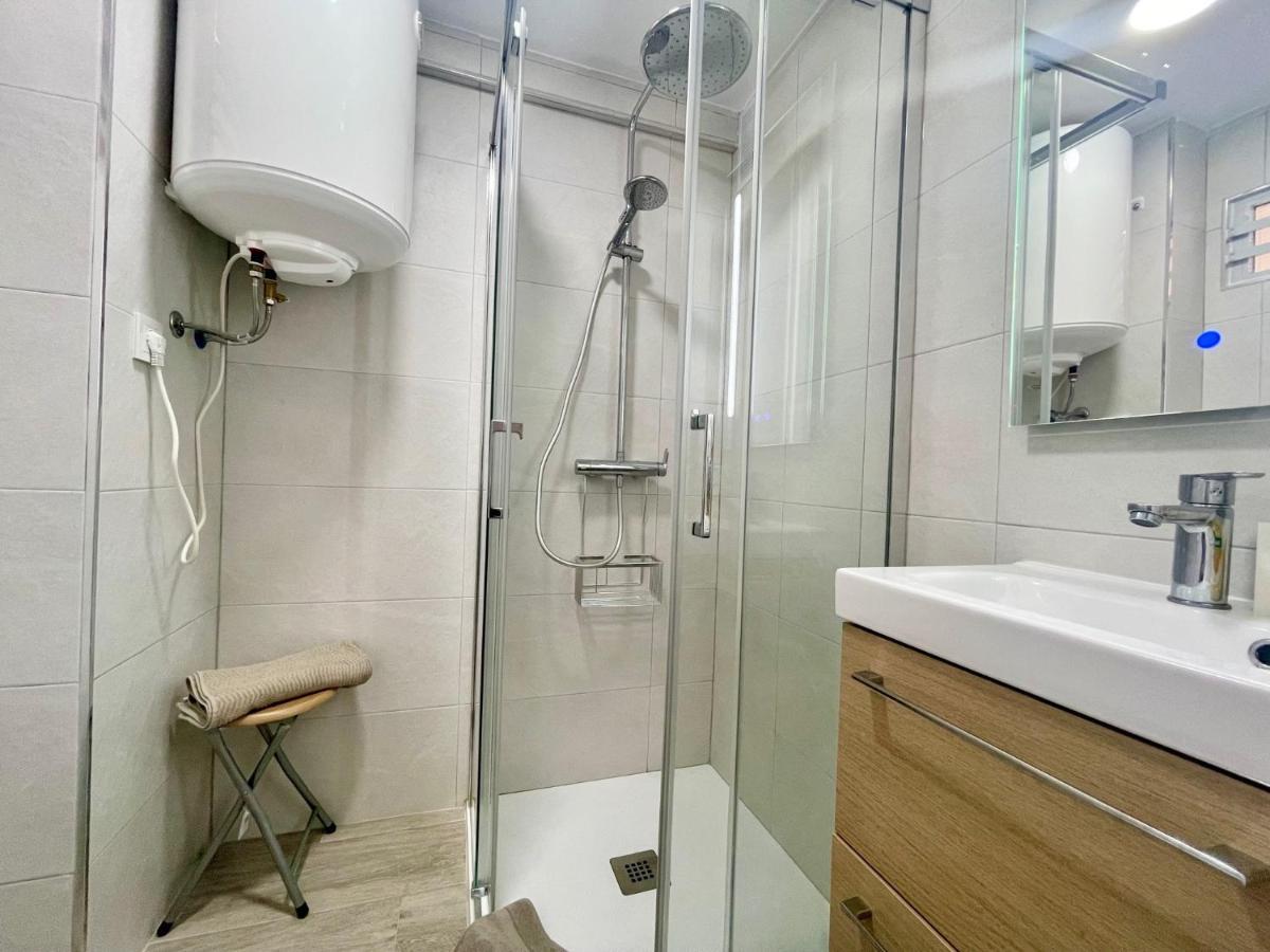 Gemelos 1 Modern Seaviews Бенидорм Екстериор снимка